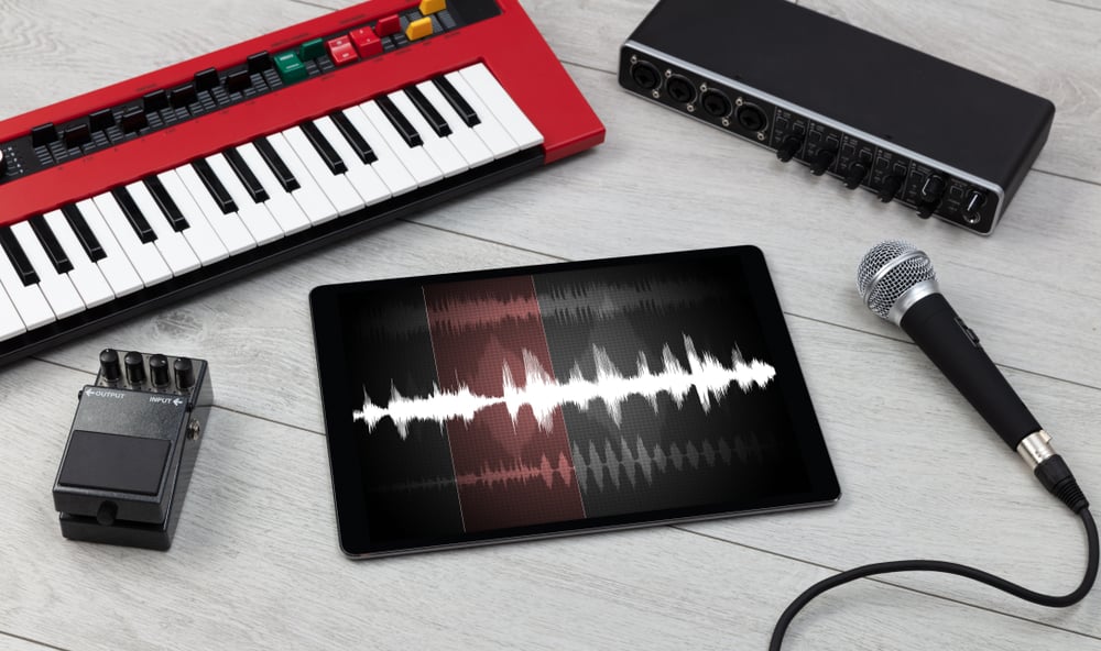 Recording music with tablet and electronic music instruments